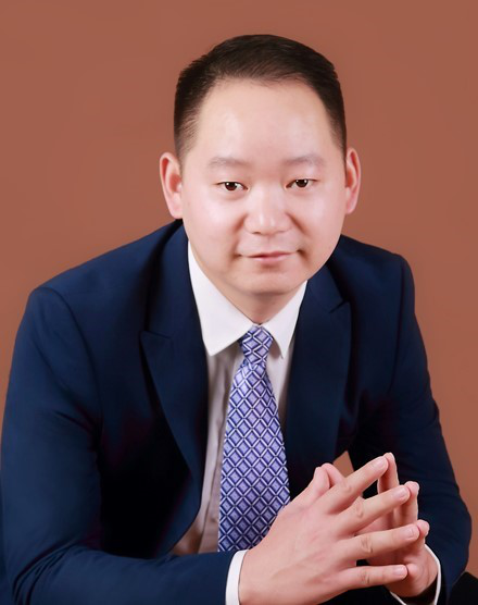 邹军
