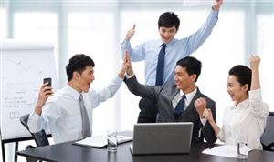 不准以任何方式强迫毕业生签就业协议 2021年人才招聘行业市场发展策略